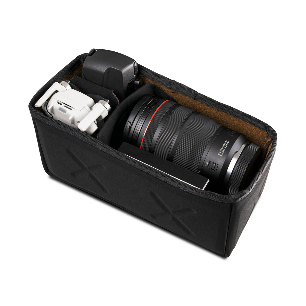 Nomatic McKinnon Small and Large Cube - Storming Gravity