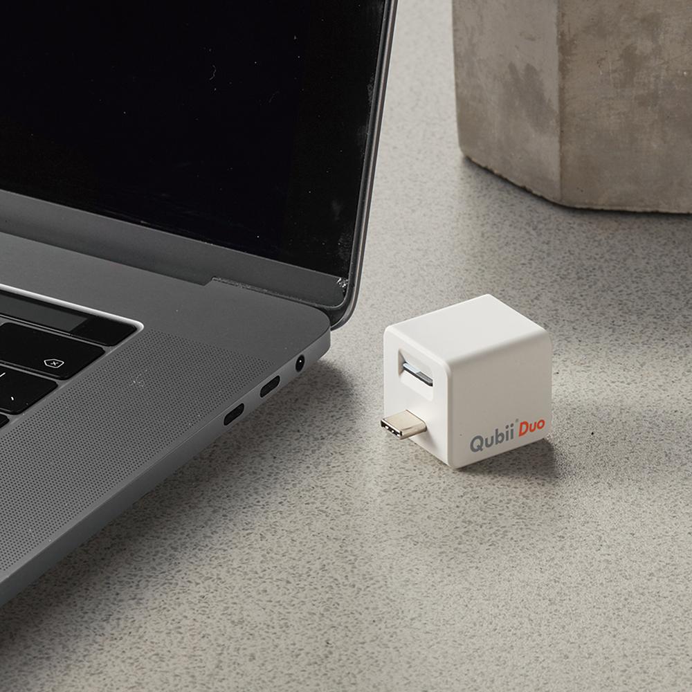 Qubii Duo : Ultra Fast Advanced Auto-Backup Device (Compatible with iOS & Android) - Storming Gravity