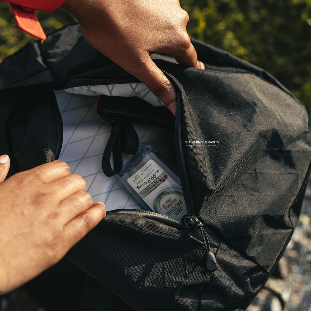Charlie 25 - Expandable Multi-access laptop backpack - Storming Gravity