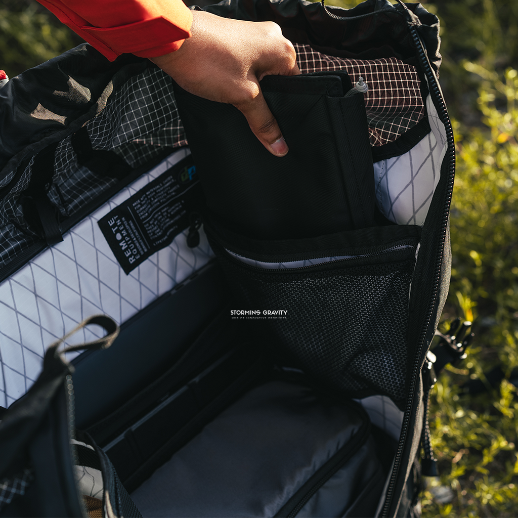 Charlie 25 - Expandable Multi-access laptop backpack - Storming Gravity