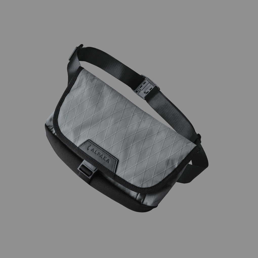 Alpaka air outlet sling bag