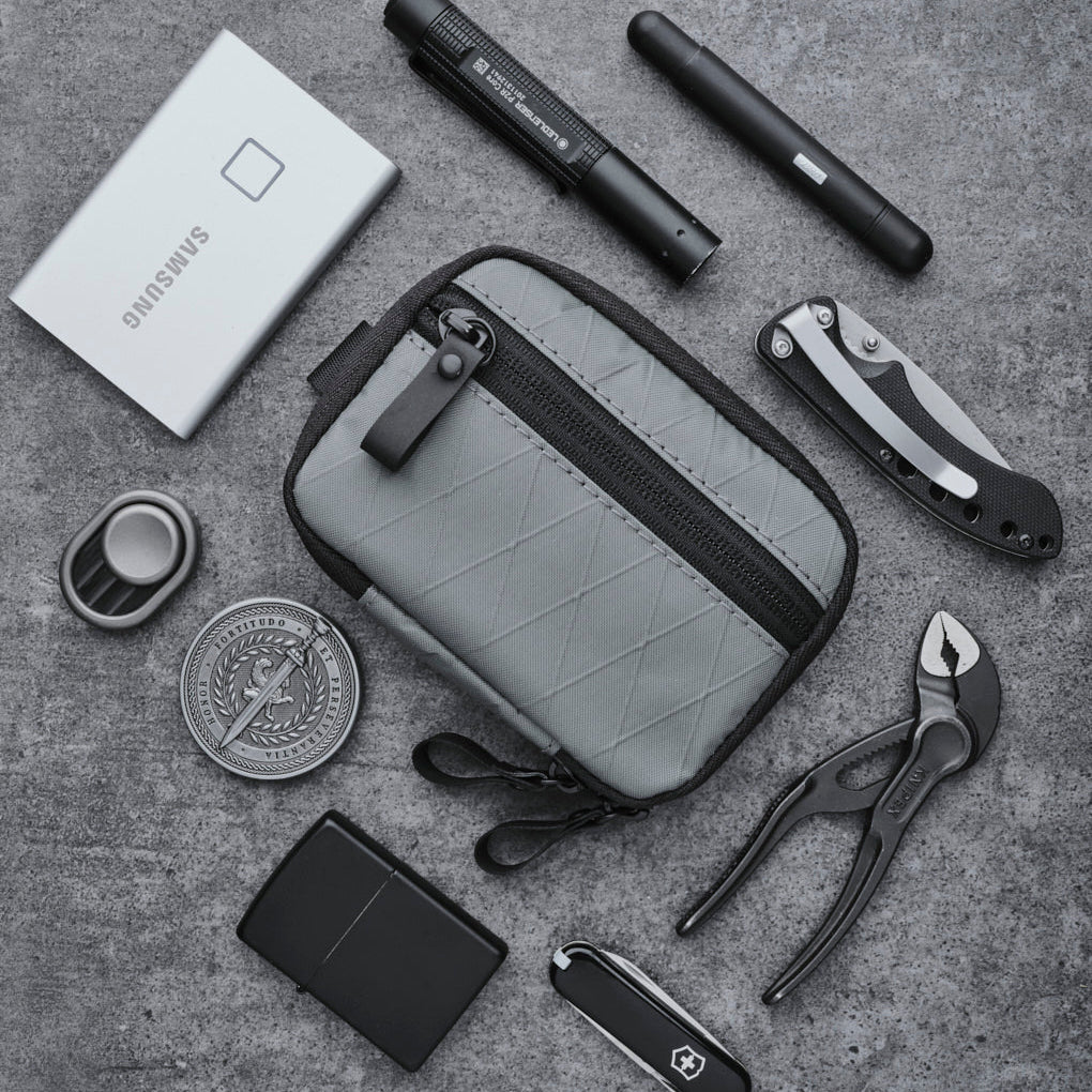 Alpaka Hub Pouch - Storming Gravity