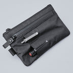 alpaka-zip-clutch-black
