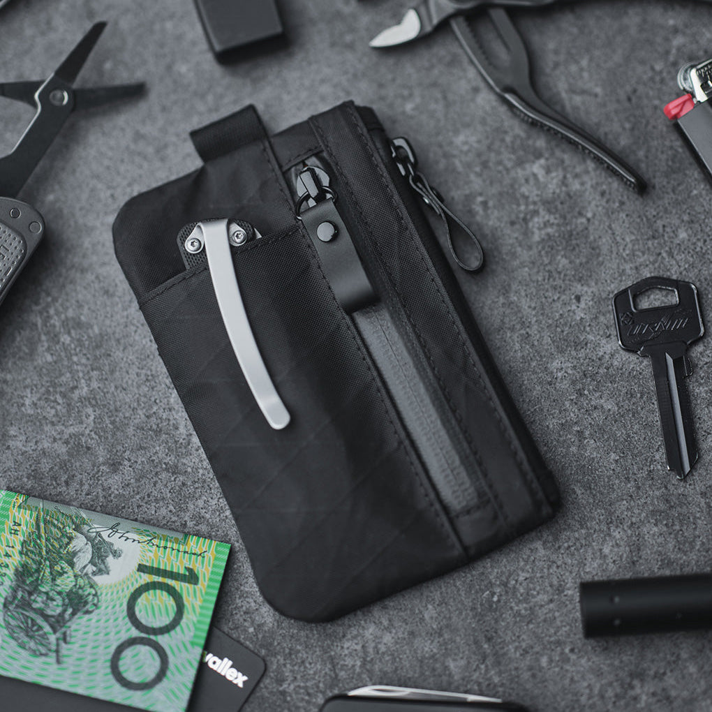 alpaka-zip-pouch-pro-black-vx21