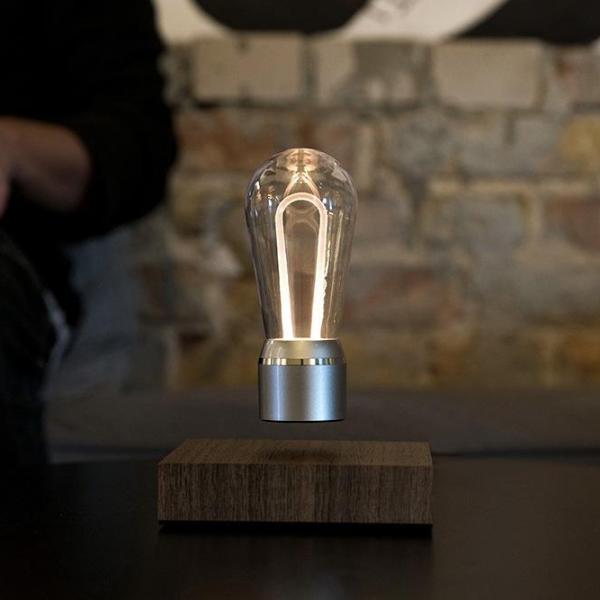 FLYTE - Set the light bulb free - Flyte in Malaysia - Storming Gravity