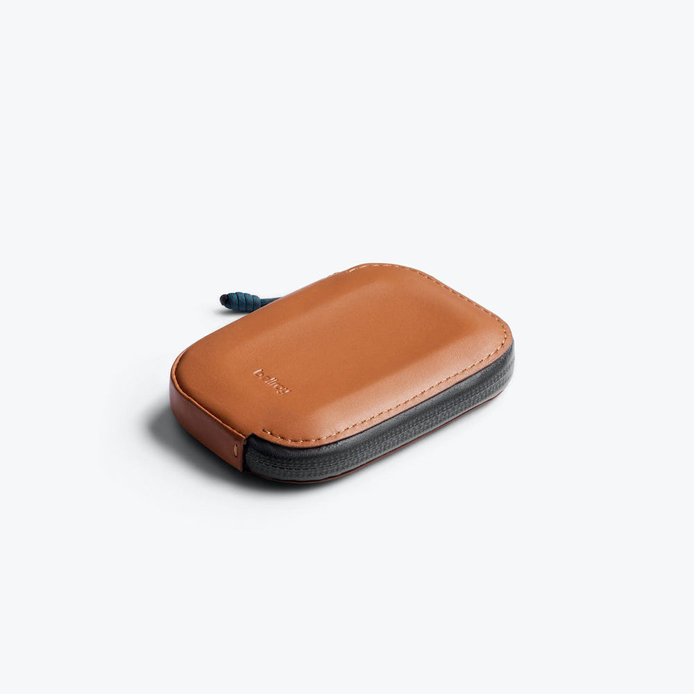 bellroy-all-conditions-wallet-bronze