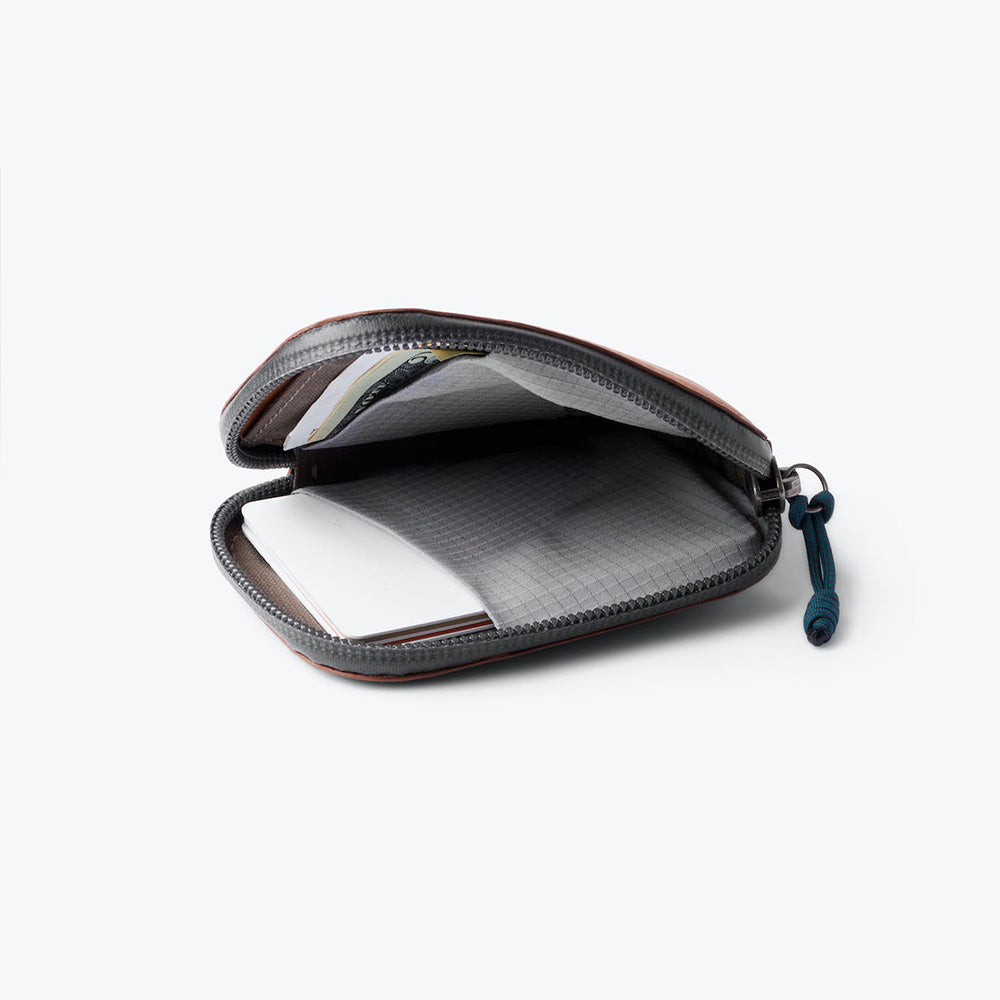 bellroy-all-conditions-wallet-bronze