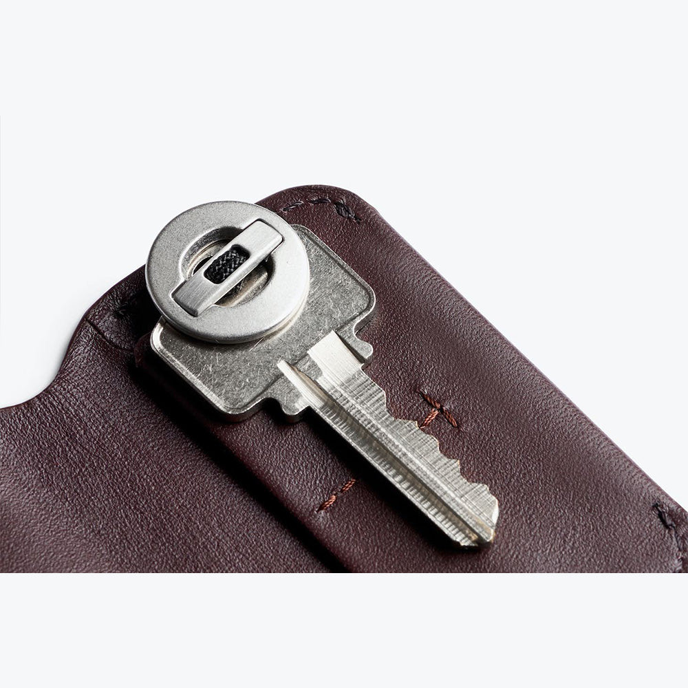 bellroy-key-cover-deepplum