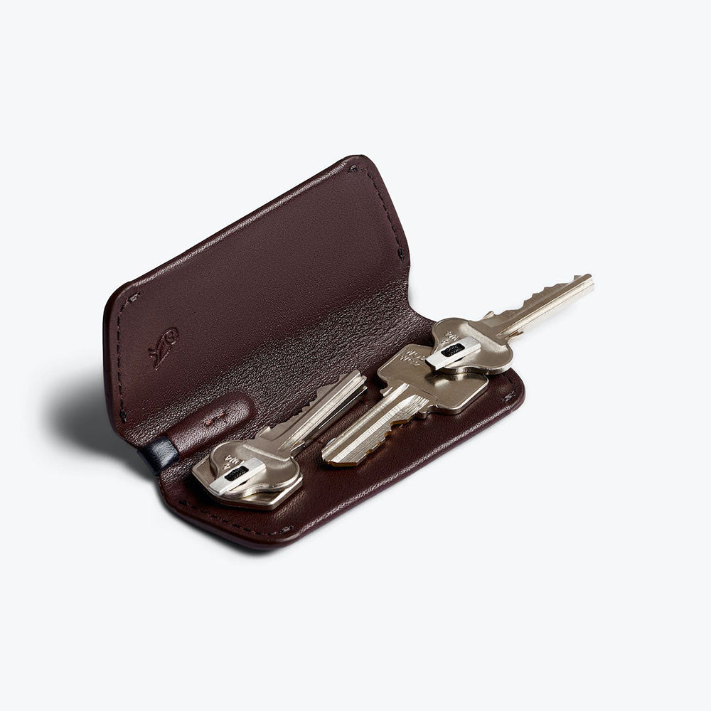 bellroy-key-cover-plus-deepplum