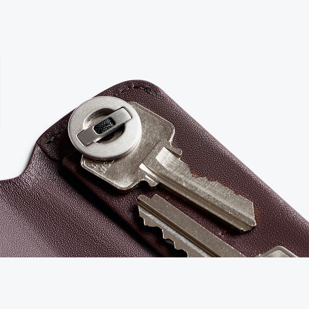 bellroy-key-cover-plus-deepplum