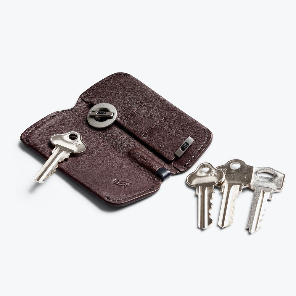 bellroy-key-cover-plus-deepplum