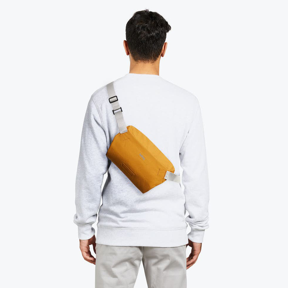 bellroy-lite-sling-mini-copper