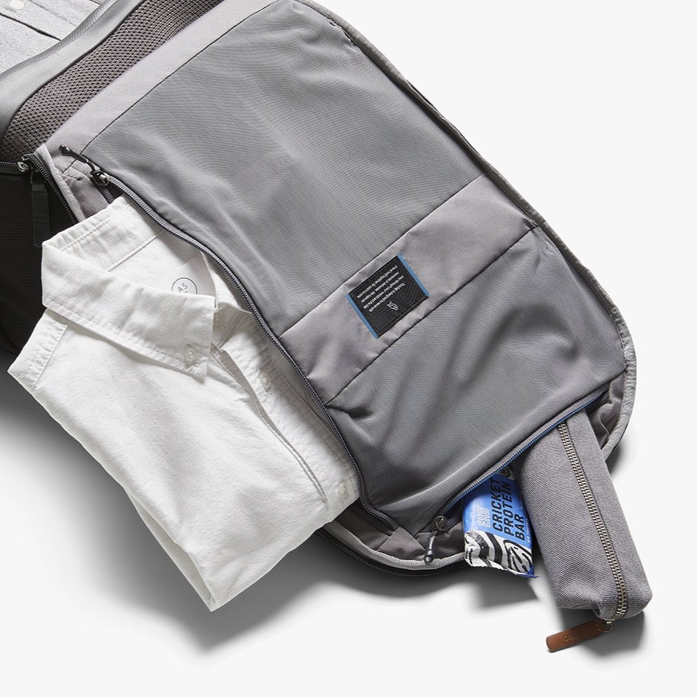 bellroy-transit-backpack-plus-black