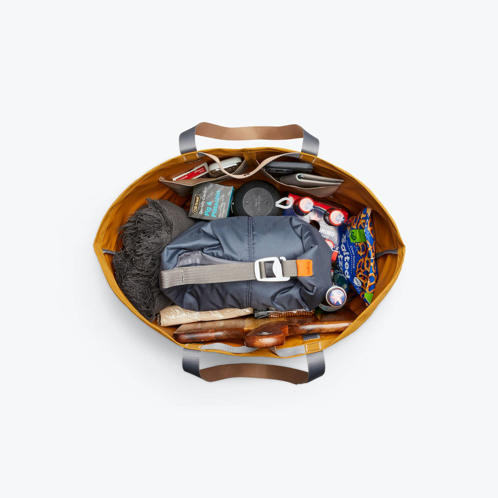 bellroy-market-tote-plus-copper