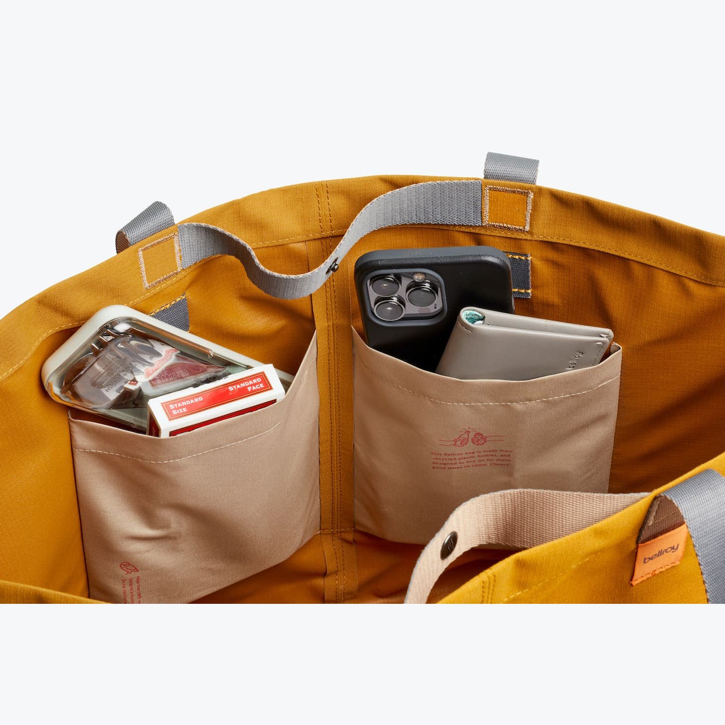 bellroy-market-tote-plus-copper