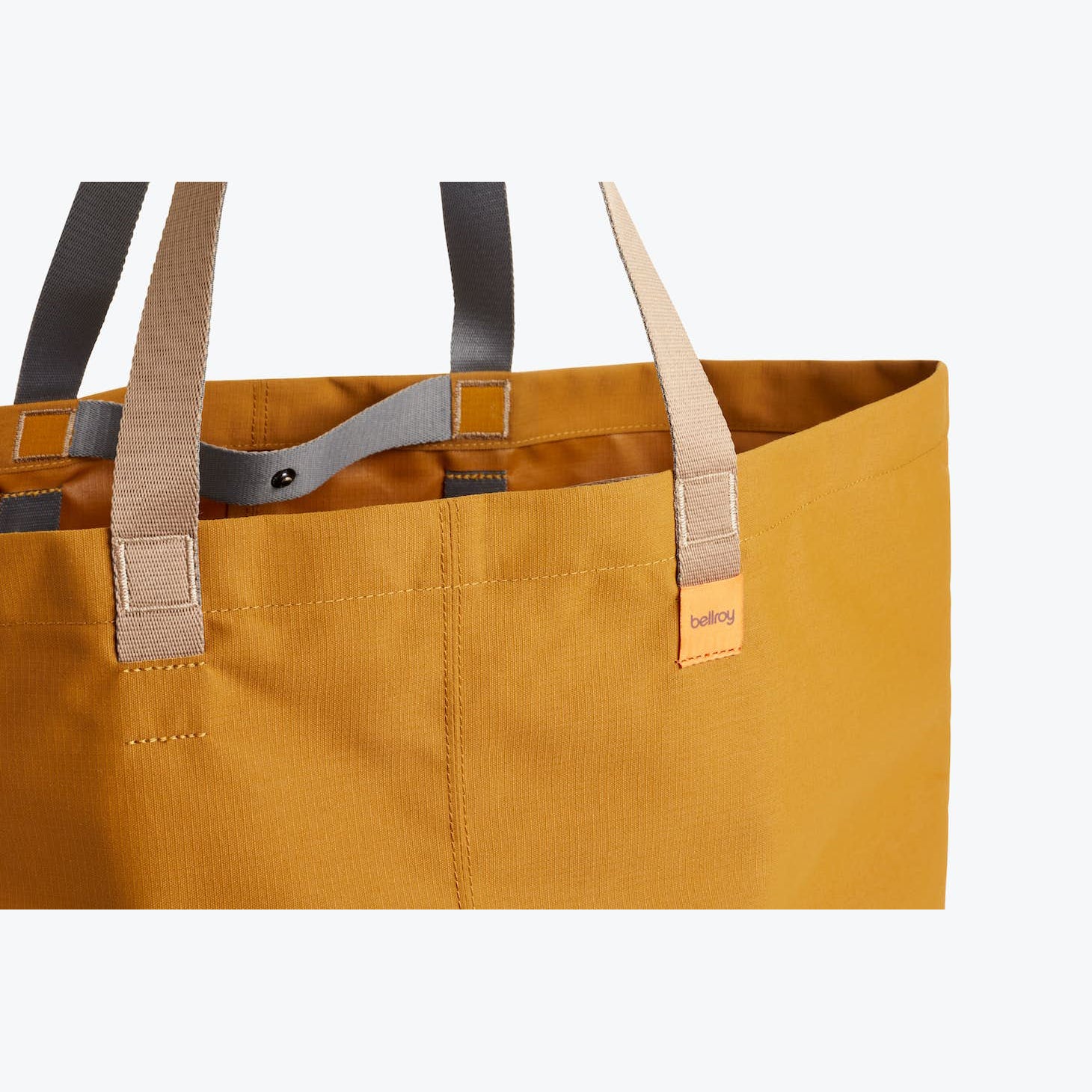 bellroy-market-tote-plus-copper