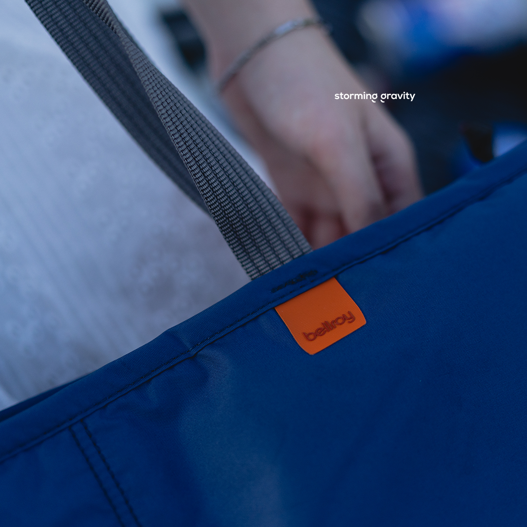 Bellroy Cooler Tote | 3M Thinsulate Insulated Tote Bag - Storming Gravity