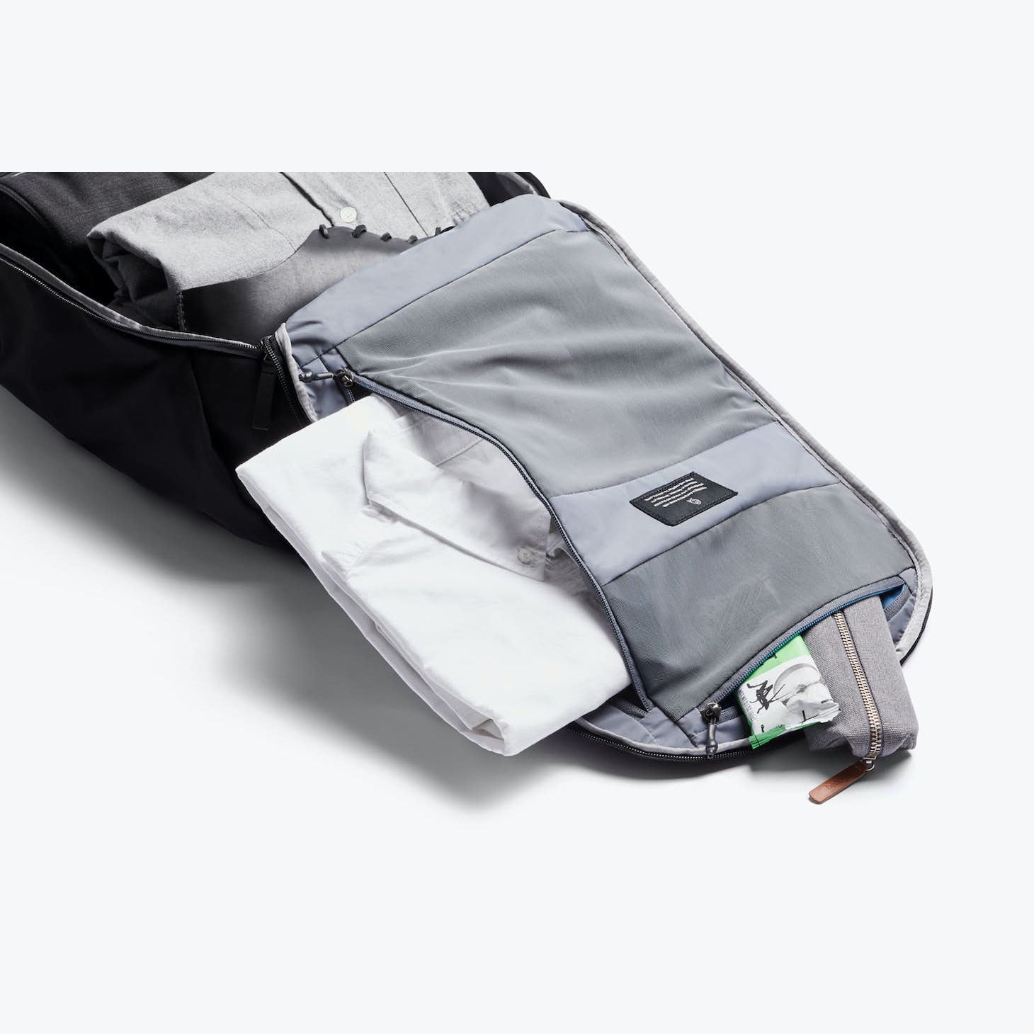 bellroy-transit-backpack-midnight