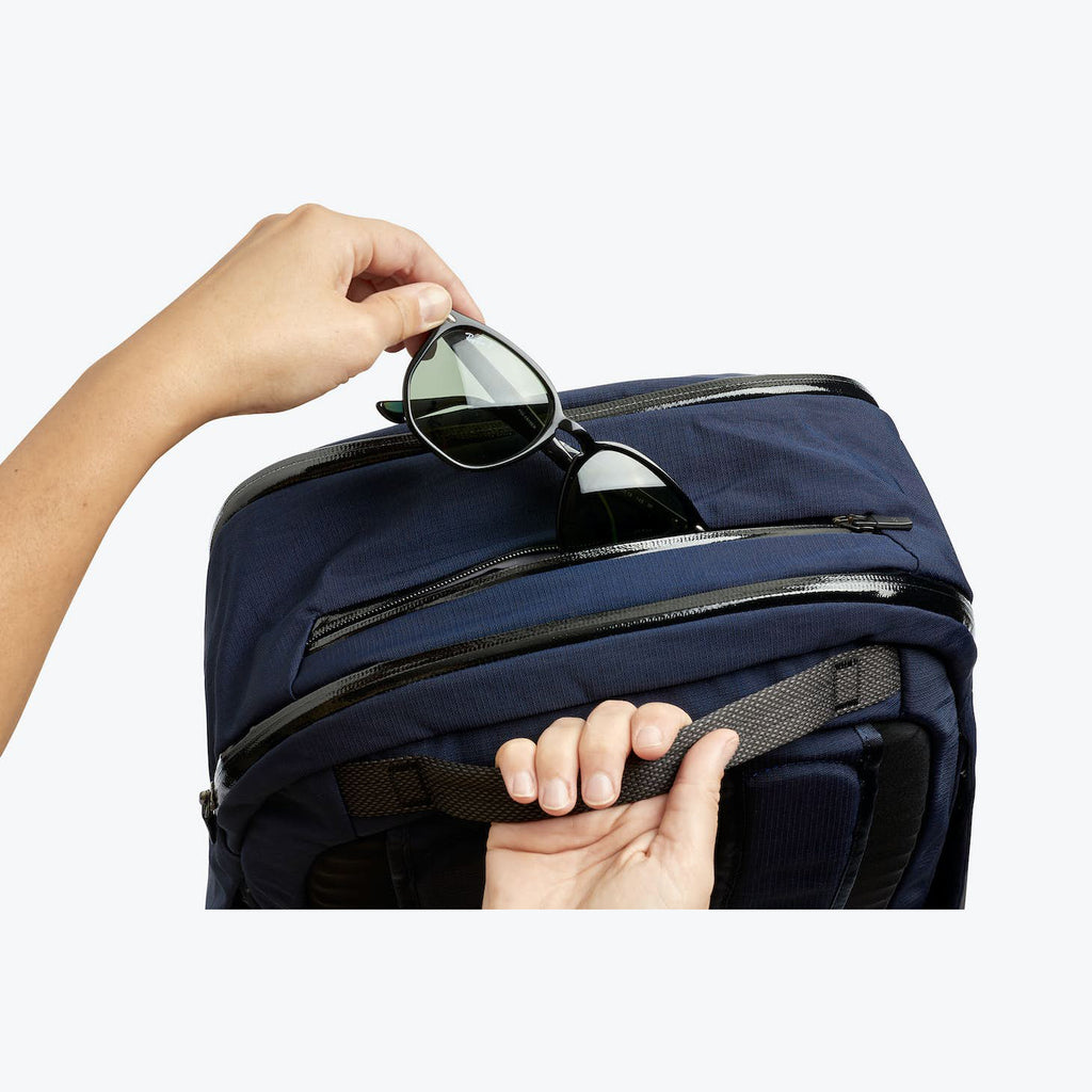 bellroy-transit-backpack-28l-nightsky