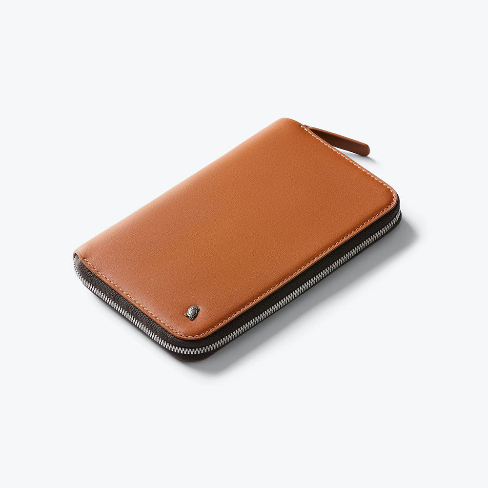 bellroy-travel-folio-second-edition-caramel