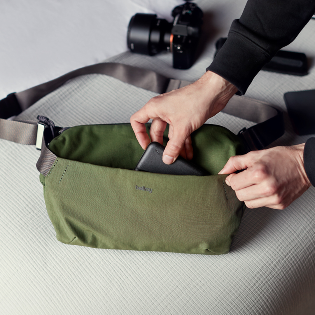 Bellroy Venture Sling 9L | Large Crossbody bag for all day - Storming Gravity