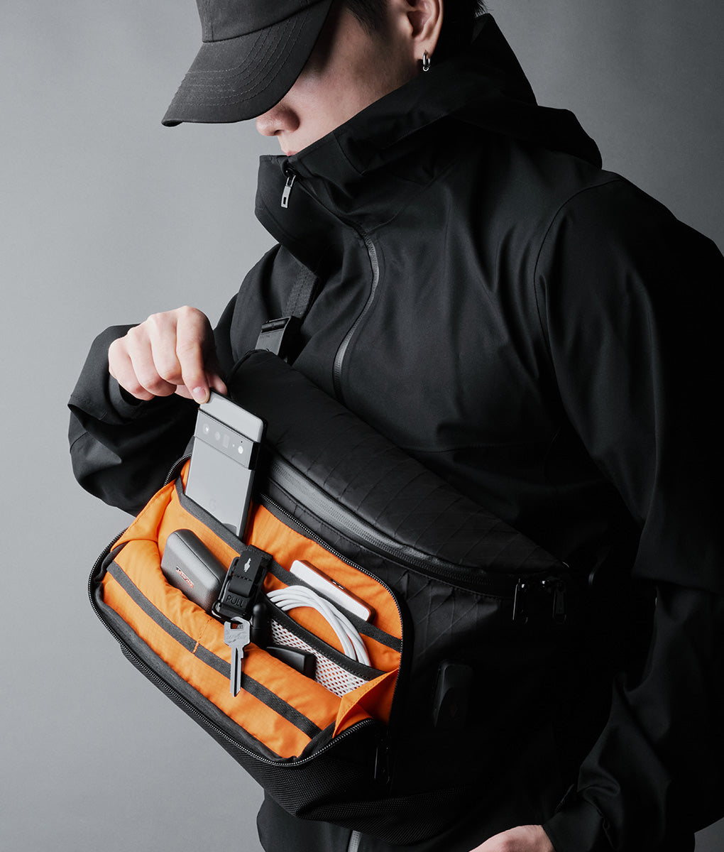 Alpaka Bravo Sling Max Limited Edition Black V2 - Storming Gravity