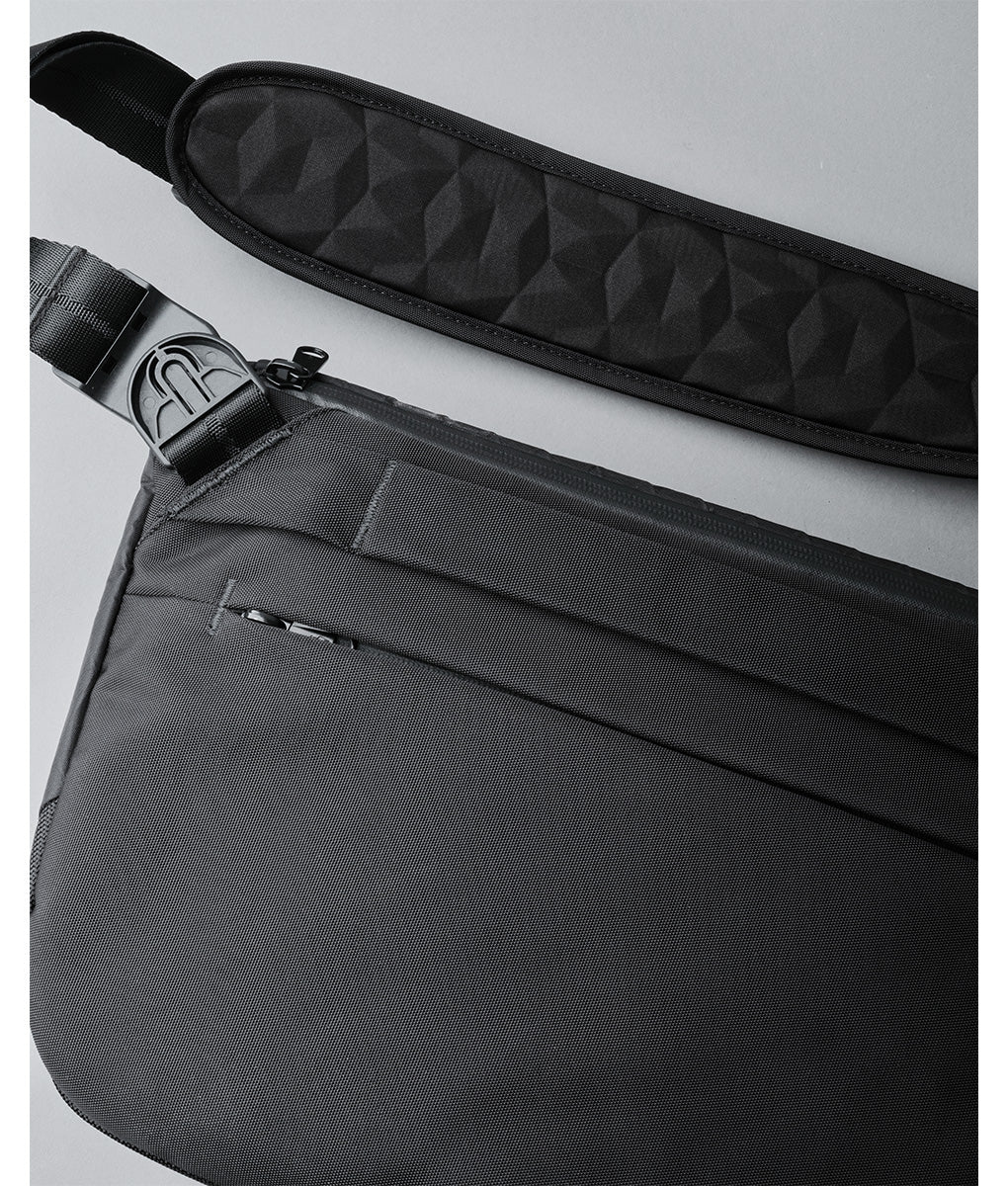 Alpaka Bravo Sling Max Limited Edition Black V2 - Storming Gravity