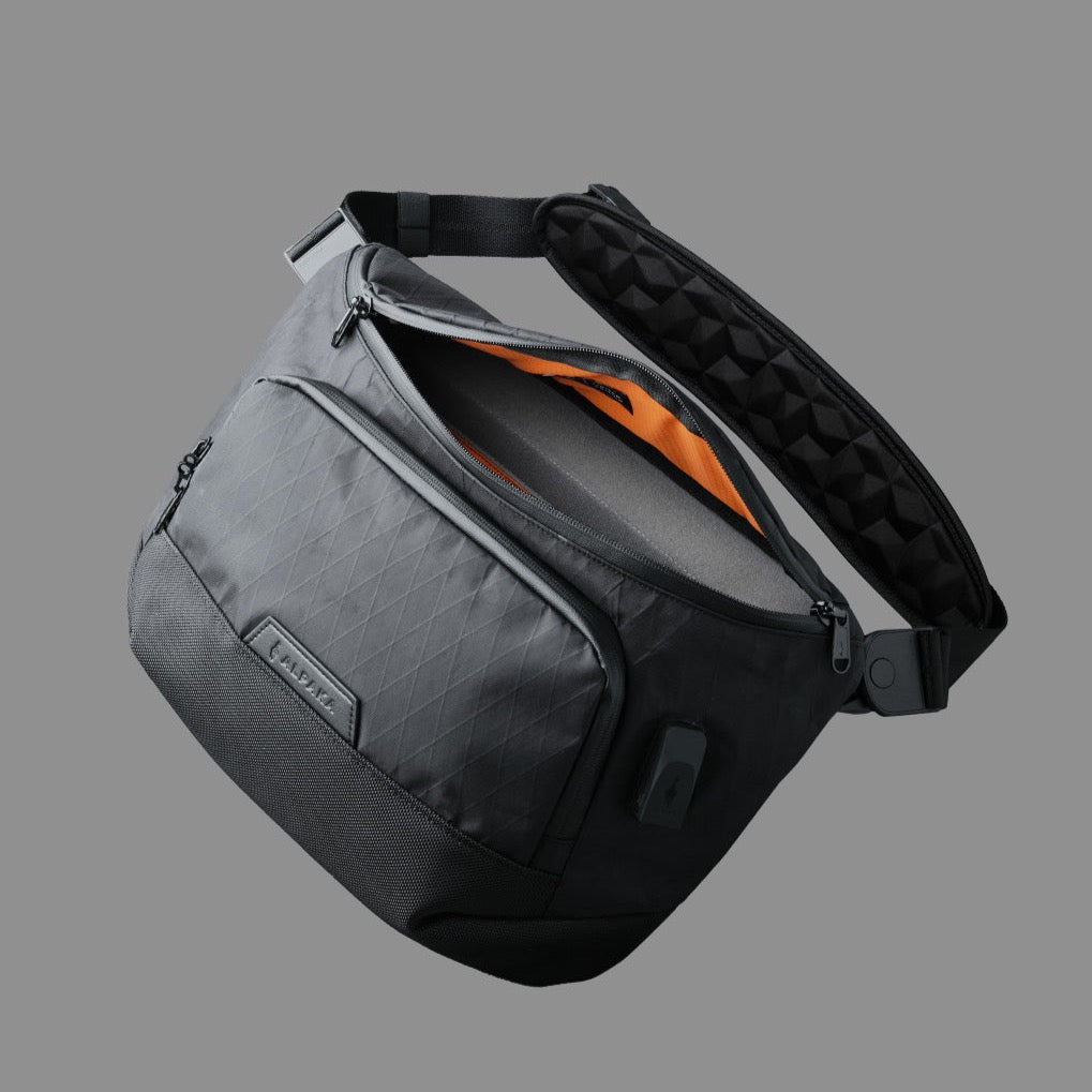Alpaka Bravo Sling Max Limited Edition Black V2 - Storming Gravity