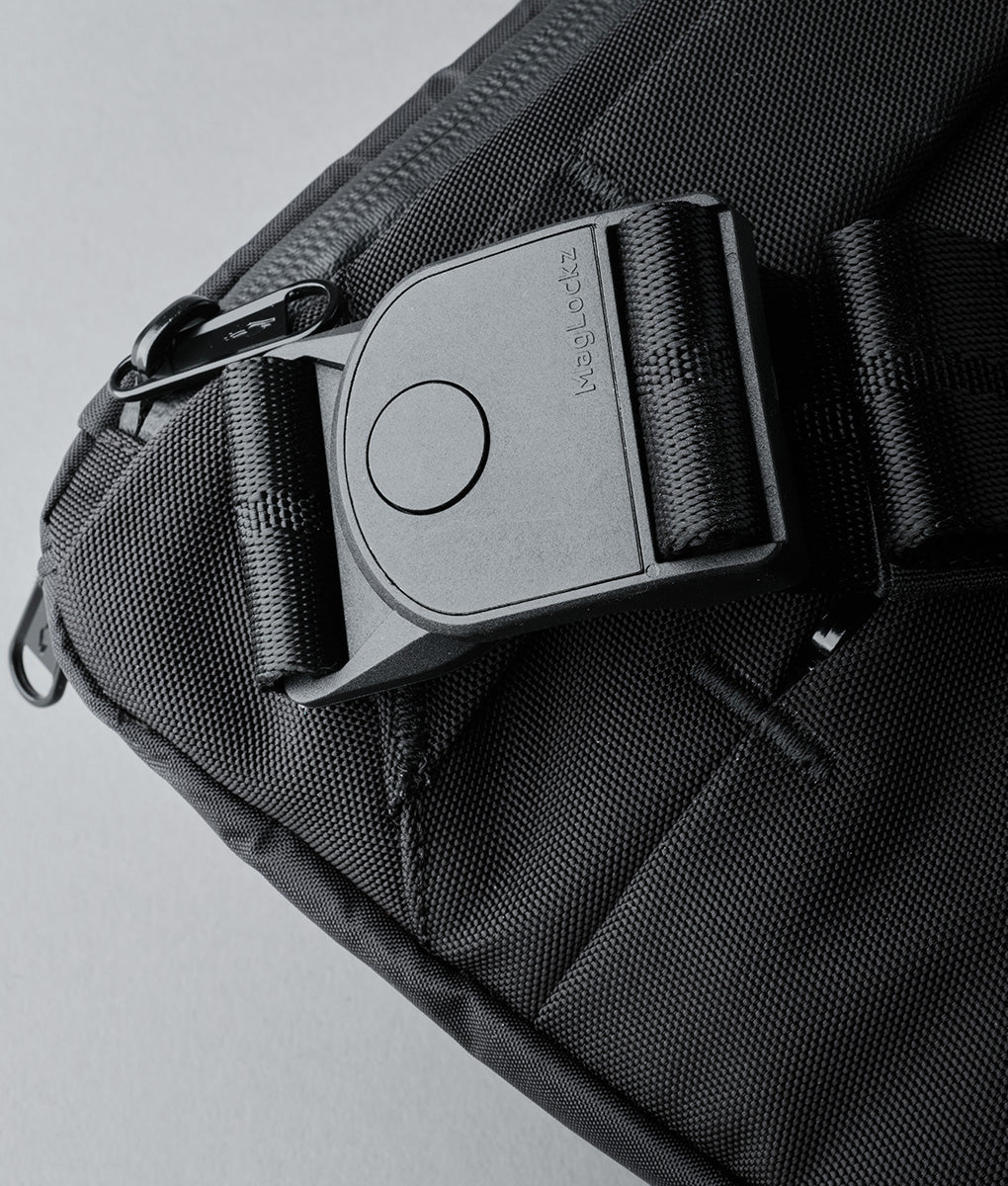 Alpaka Bravo Sling Max Limited Edition Black V2 - Storming Gravity