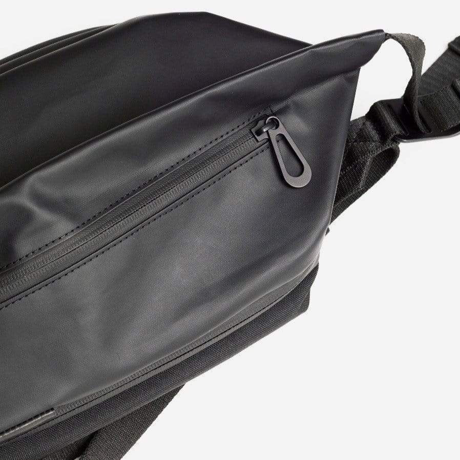 Isarau Obsidian Black Sling Bag - cote&ciel - Storming Gravity