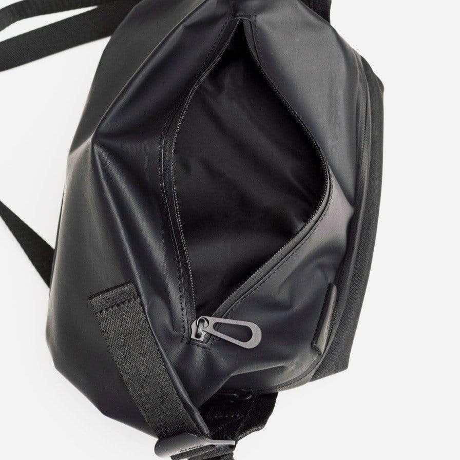 Isarau Obsidian Black Sling Bag - cote&ciel - Storming Gravity