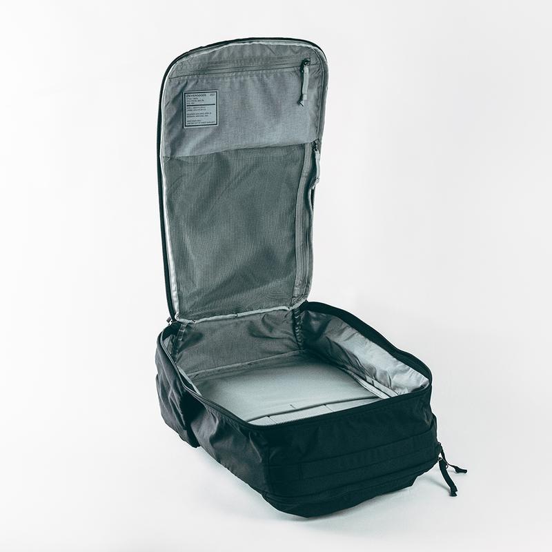 Civic Travel Bag 35L - Evergoods - Storming Gravity