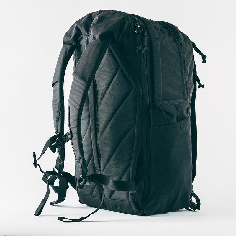Civic Travel Bag 35L - Evergoods - Storming Gravity