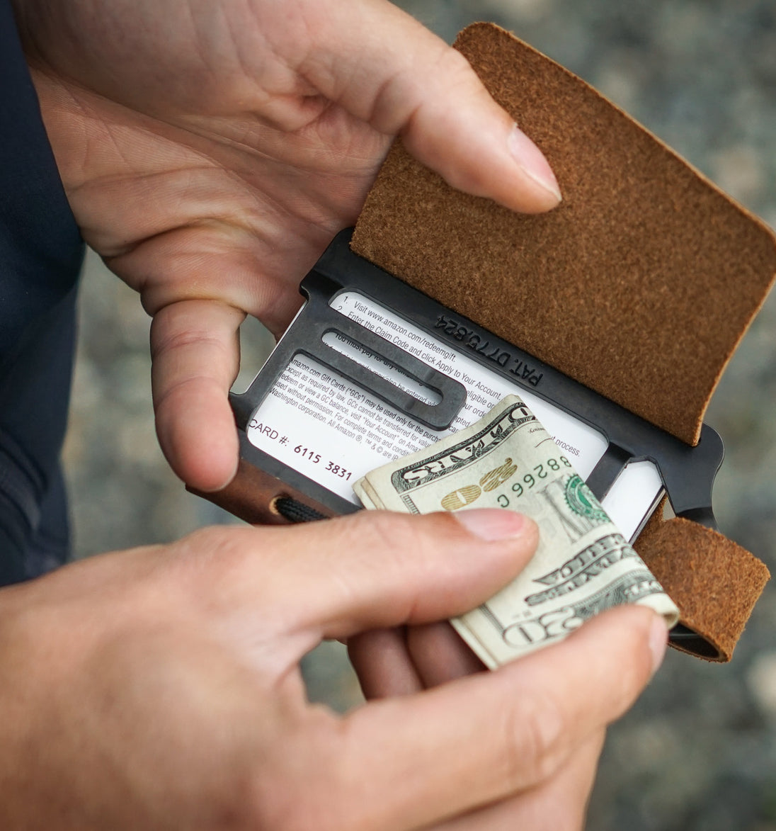Trayvax Element Wallet - Storming Gravity