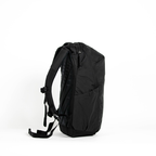 Evergoods Civic Half Zip 22L (CHZ) - Solution Black - Storming Gravity