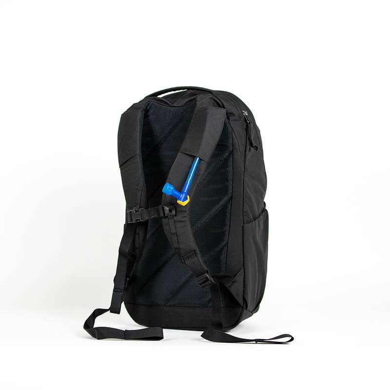 Evergoods Civic Half Zip 22L (CHZ) - Solution Black - Storming Gravity