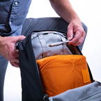 Evergoods Civic Half Zip 22L (CHZ) - Solution Black - Storming Gravity