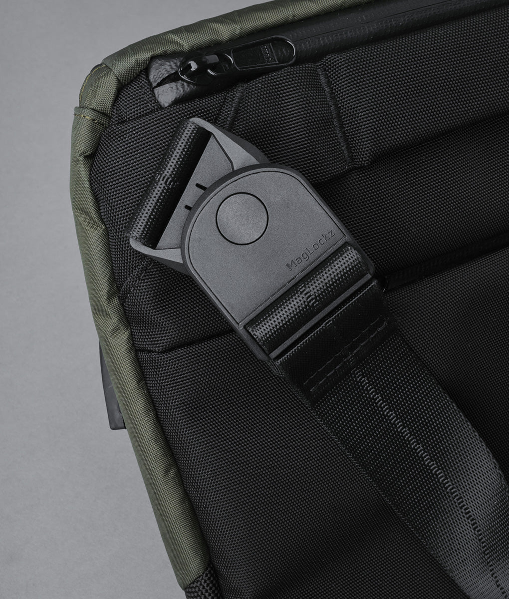 Alpaka Bravo Sling Max Limited Edition Forest Green V2 - Storming Gravity