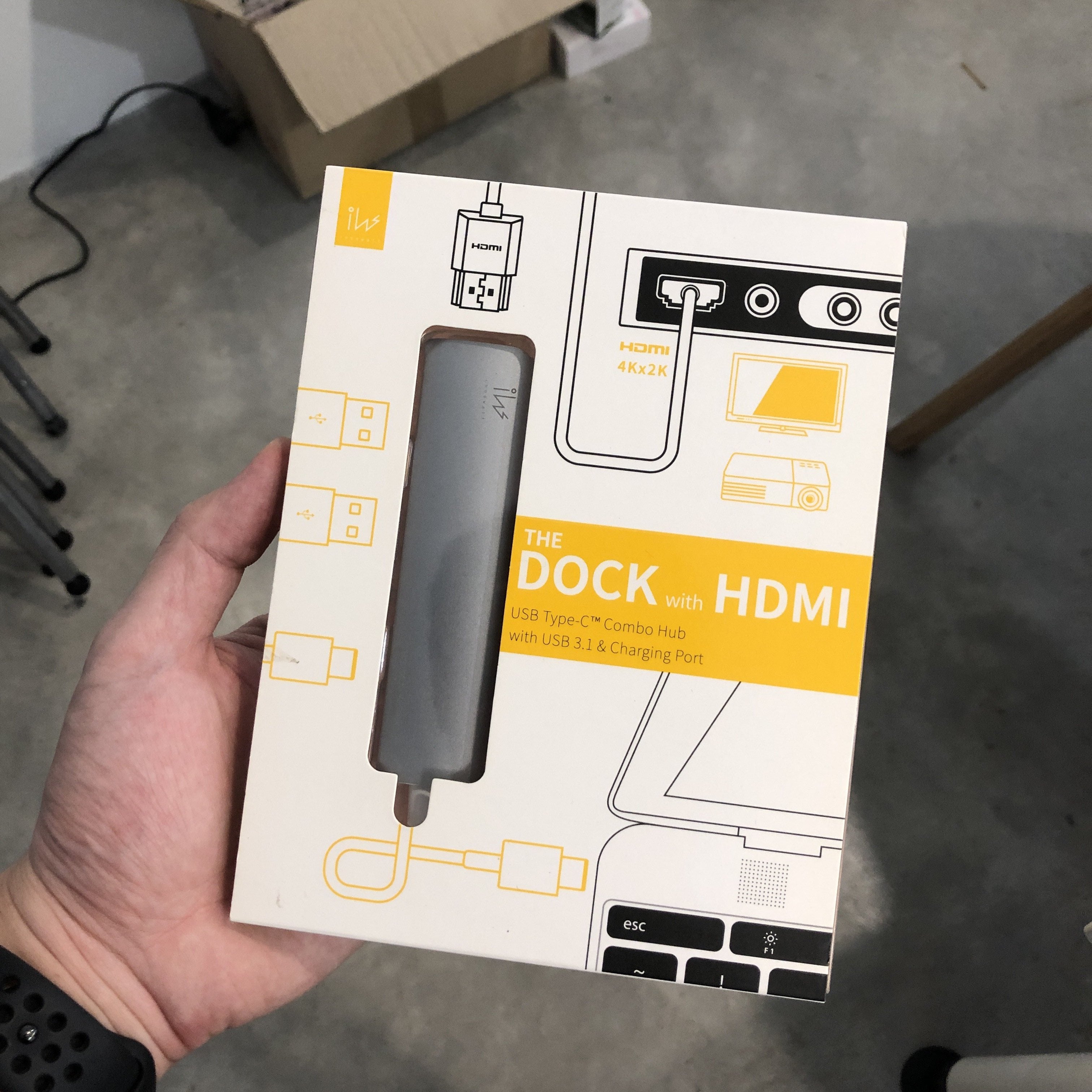 INNOWATT USB-C Hub - Storming Gravity