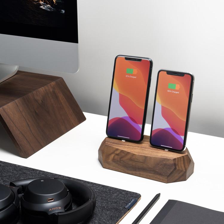 Wood iPhone Dual Charging Dock - Oakywood - Storming Gravity