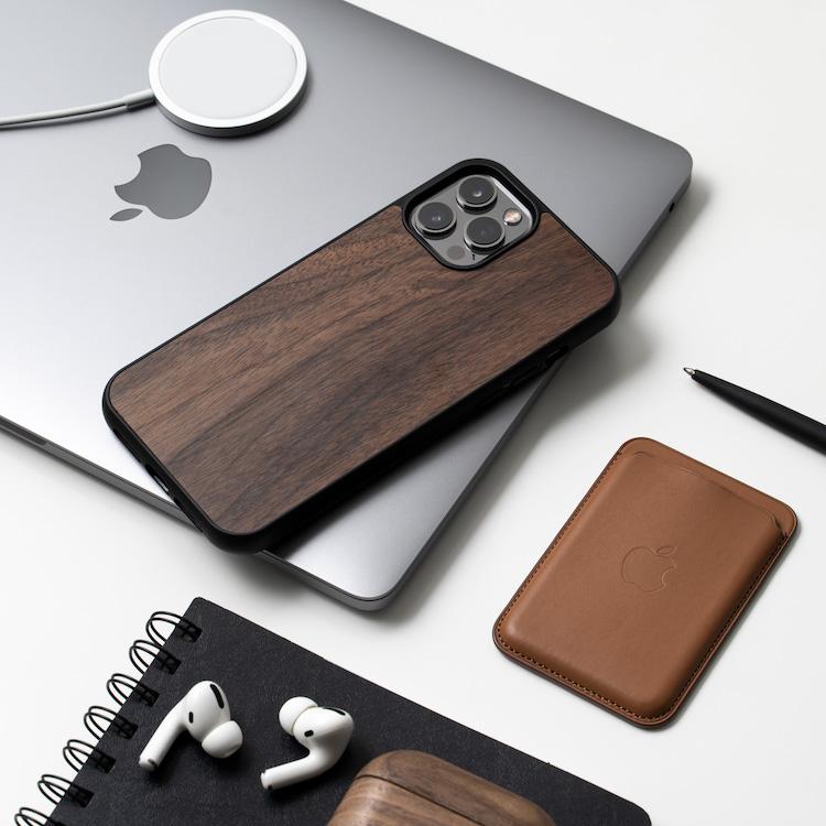 Wooden MagSafe Case for iPhone 12 Series - Oakywood - Storming Gravity