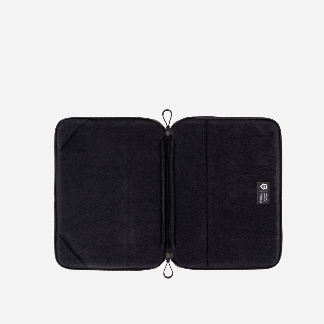 Wandrd Laptop Case - Storming Gravity