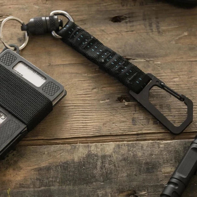 Trayvax Link Lanyard - Storming Gravity