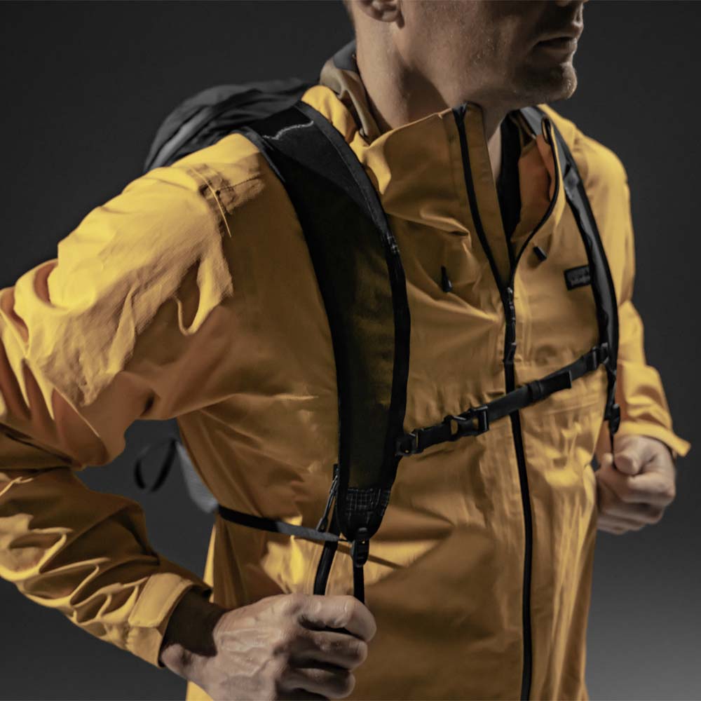 Matador Freefly16 Packable Backpack - Storming Gravity