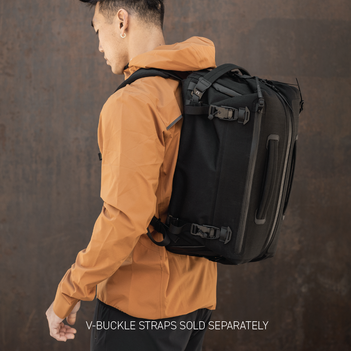 black-ember-duffel-dex-30