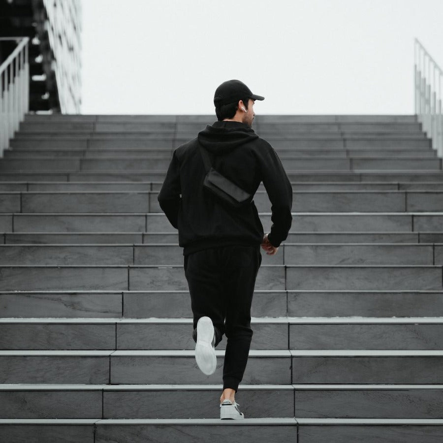 Modern Dayfarer Active Sling (3L) - Storming Gravity