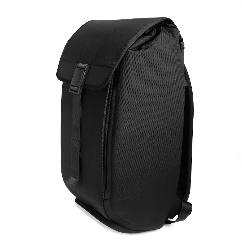 Dayfarer V2 Backpack - Storming Gravity