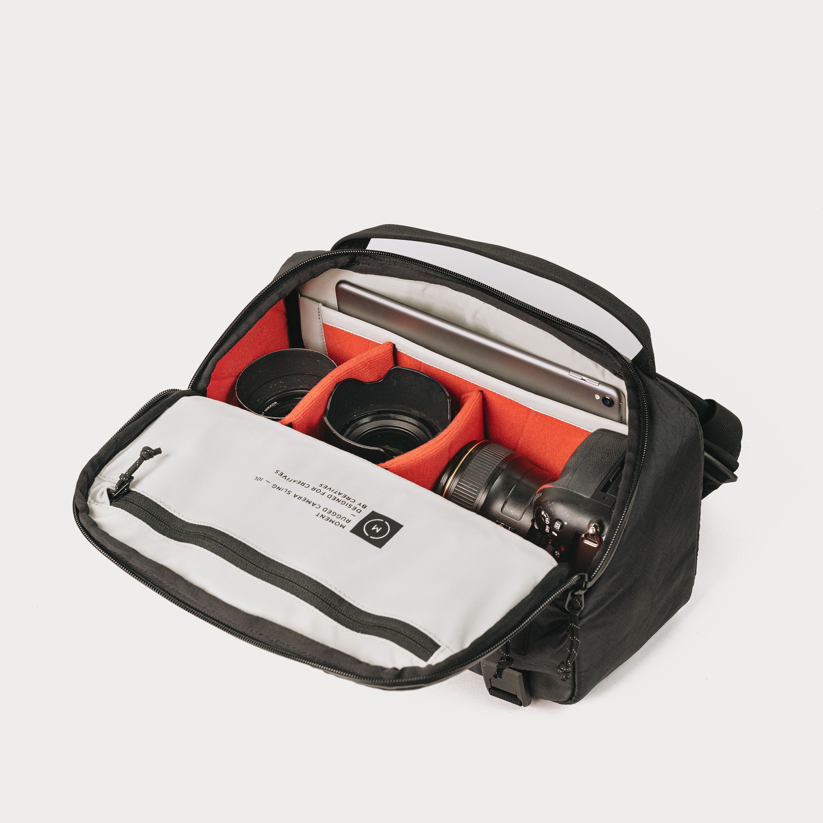 moment-rugged-camera-sling-10L-black