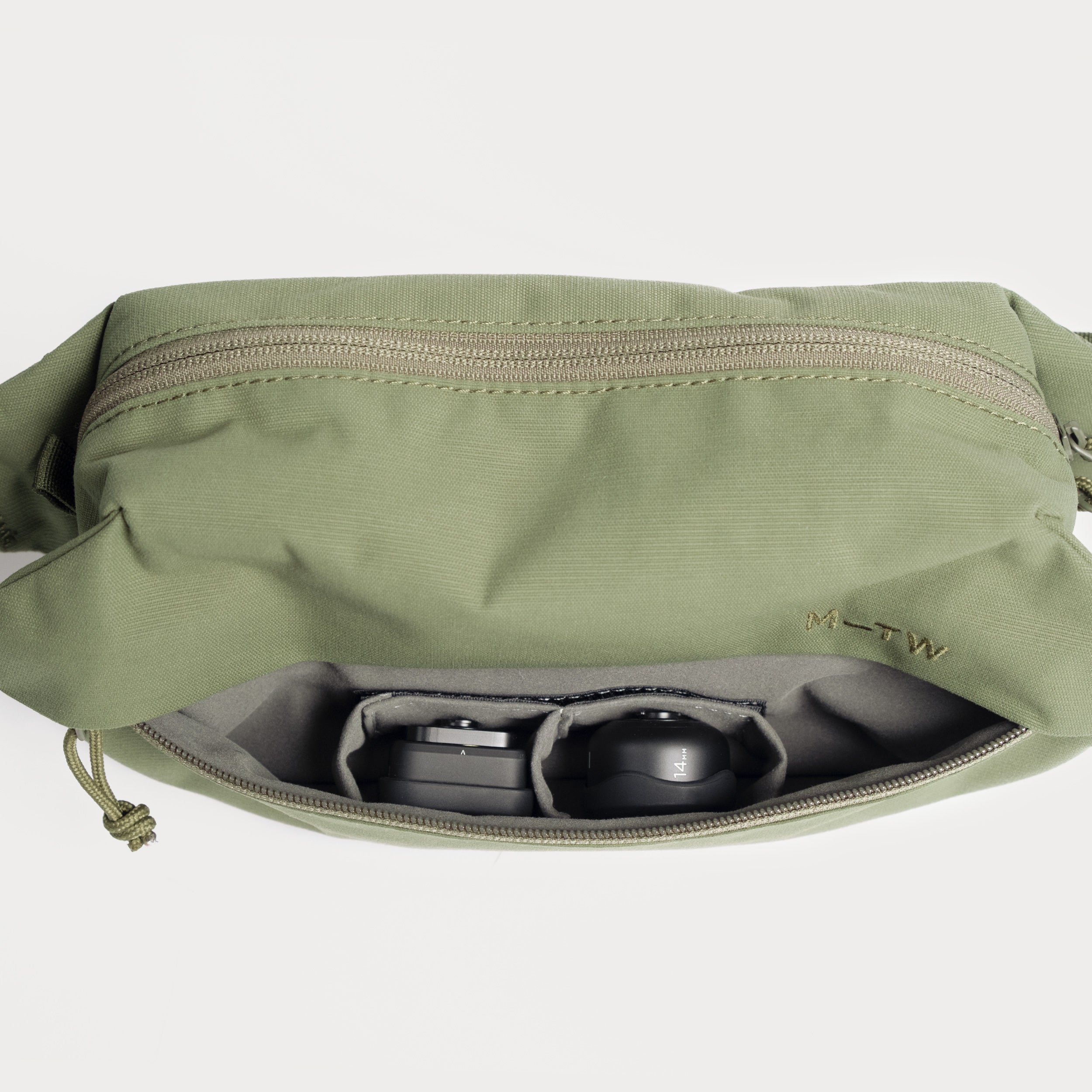 moment-mtw-fanny-sling-2l-olive