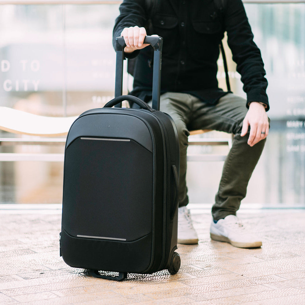 Nomatic Navigator Carry-On 37L - Storming Gravity